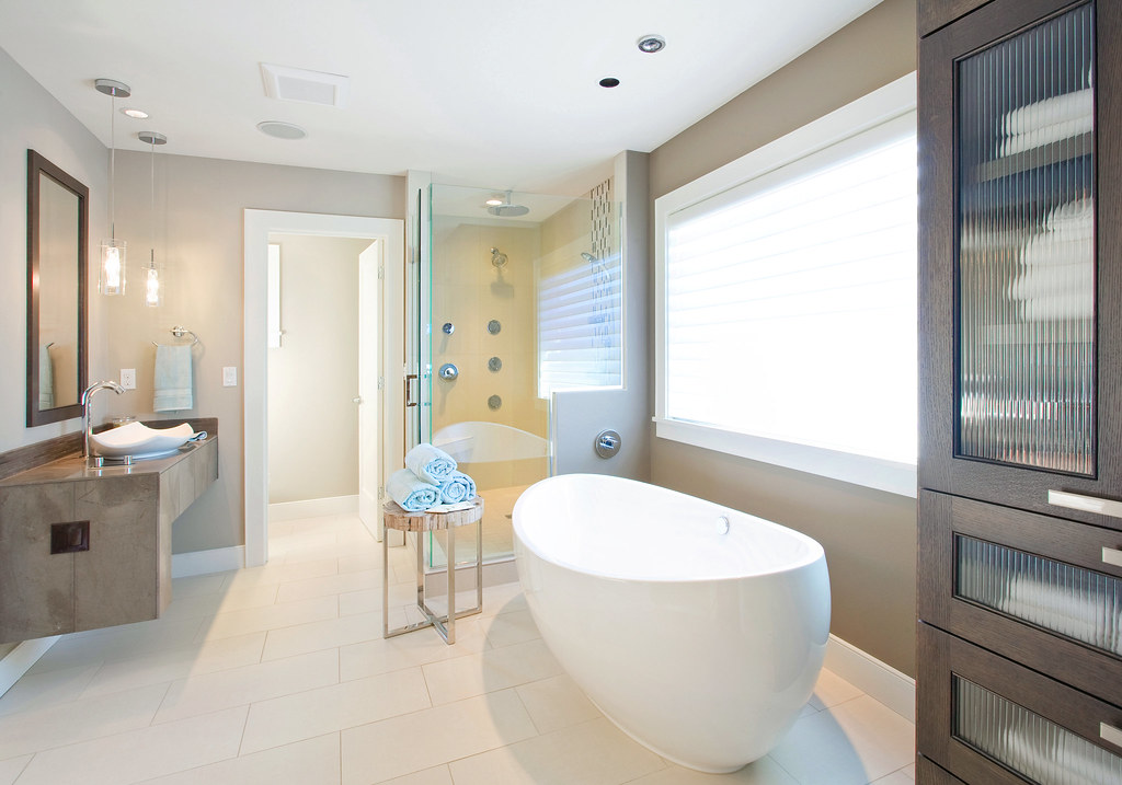 Modern luxury bathroom